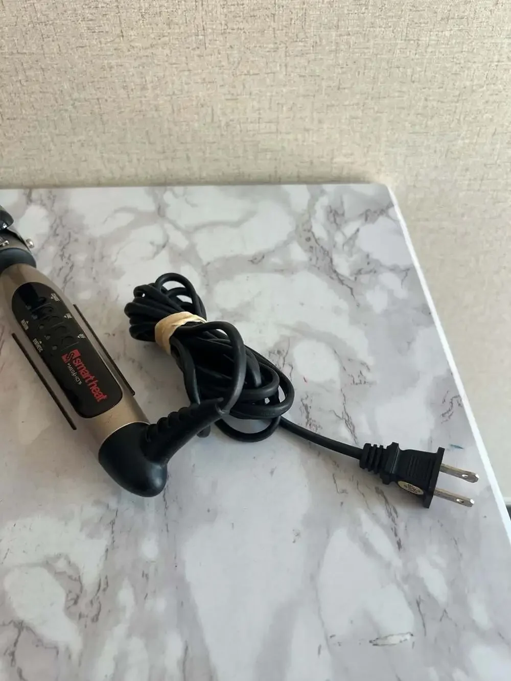Smart Heat by MegaHot Professional Hair Curling Iron